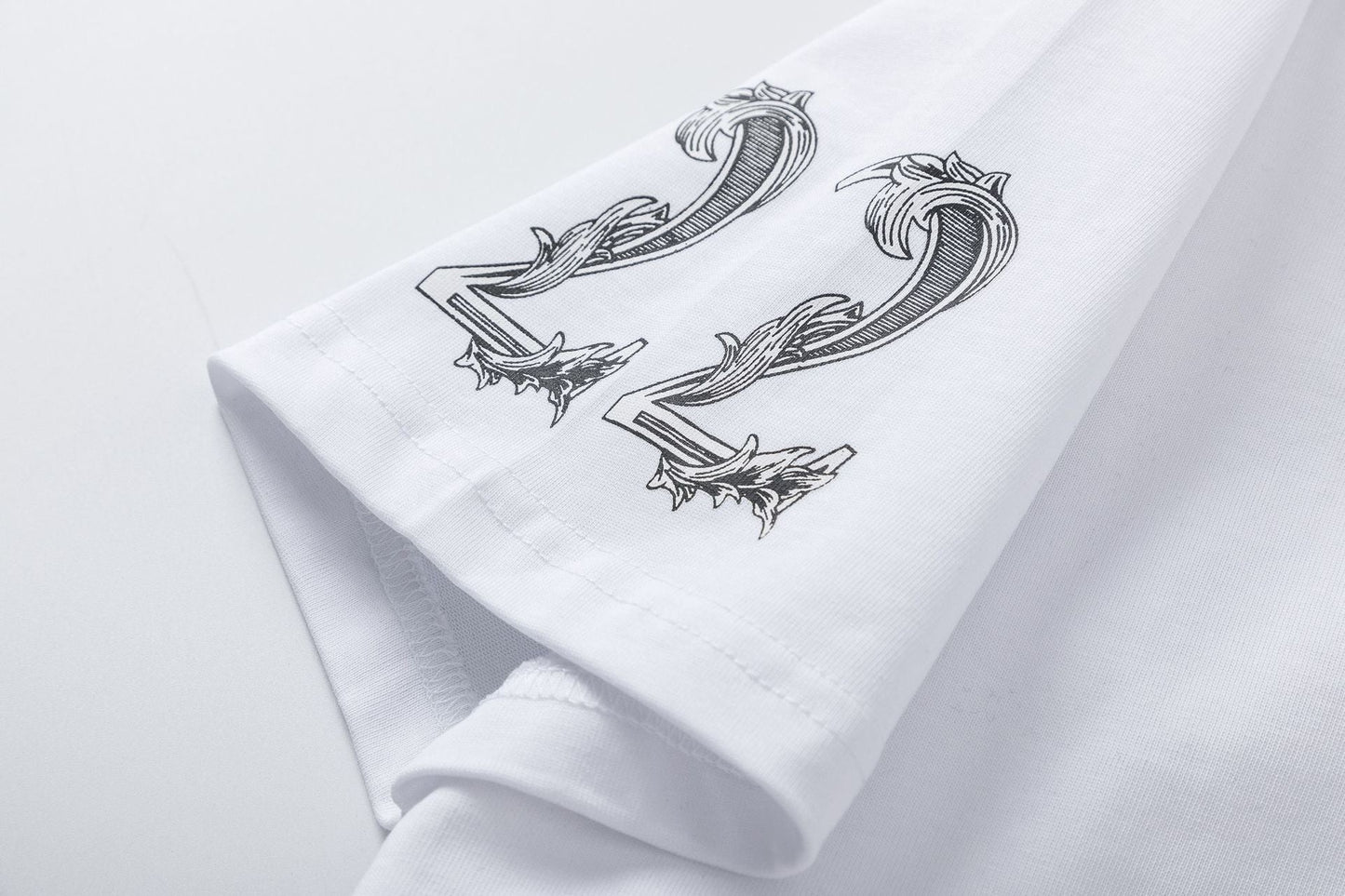 Amiri 22 Logo-Printed Crewneck T-Shirt